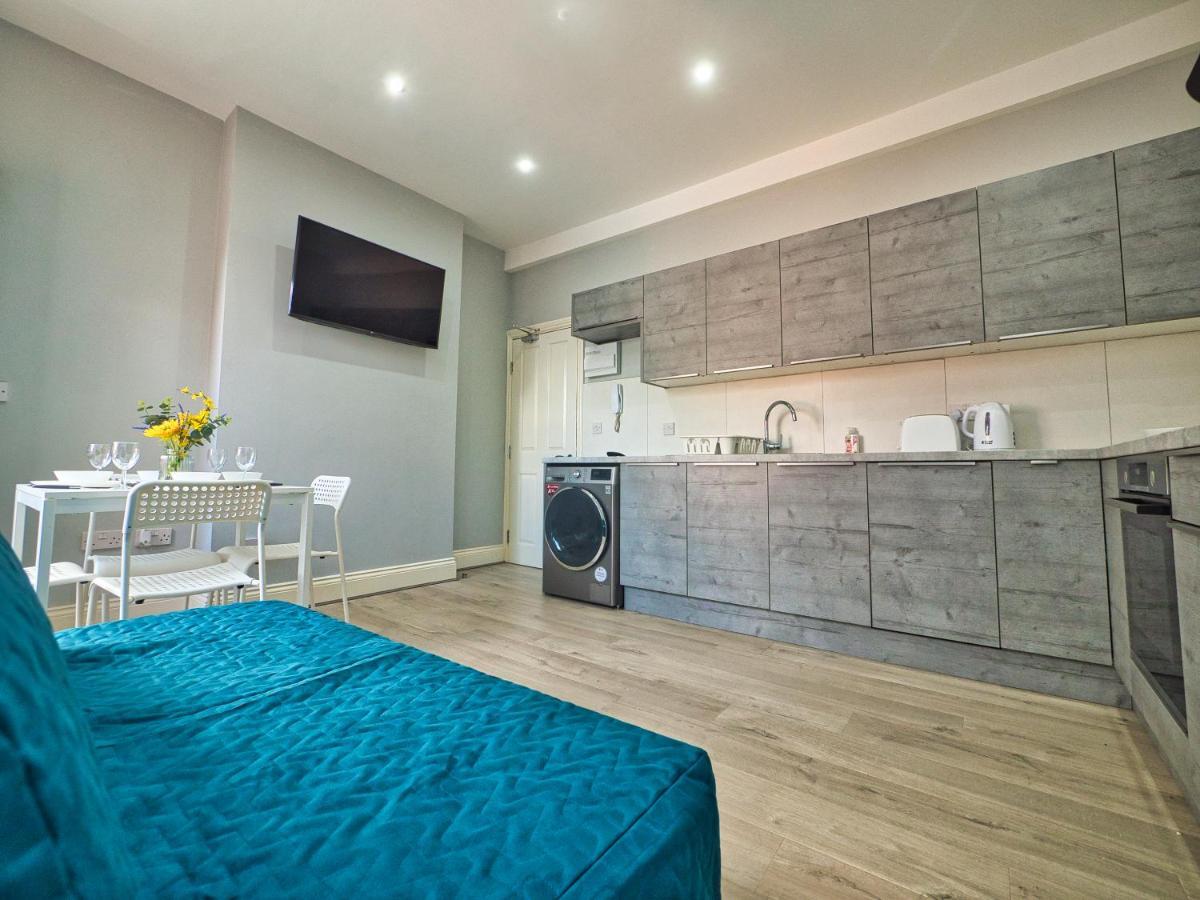 Stunning Property Fully Refurbished Birmingham Exteriör bild